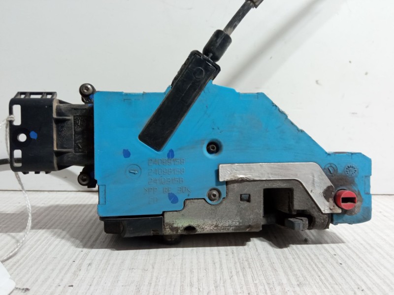 Recambio de cerradura puerta trasera derecha para peugeot 207 sw (wk_) 1.6 hdi referencia OEM IAM 24099158  