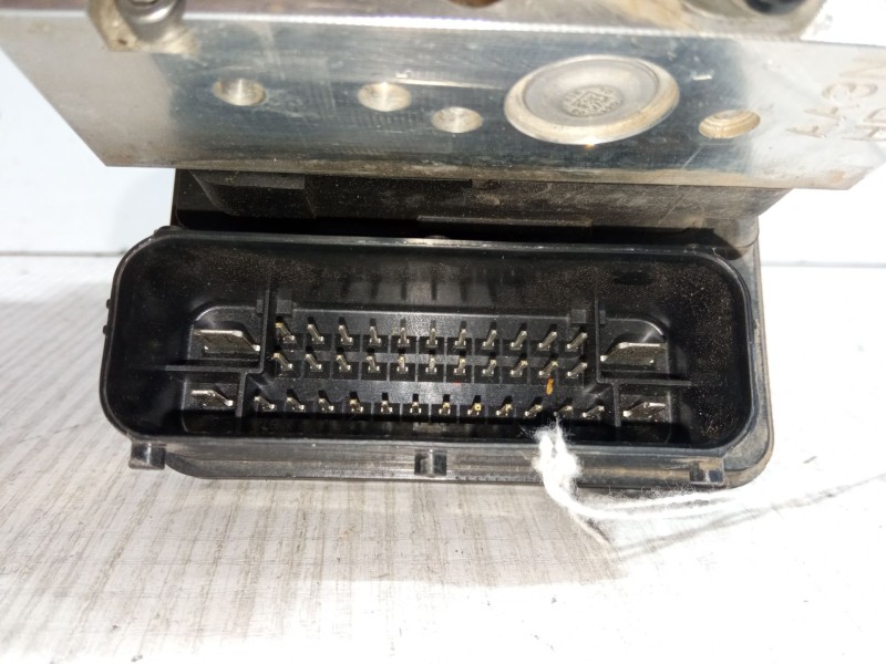 Recambio de abs para ssangyong tivoli 1.6 referencia OEM IAM BE6003P801 BH6013P810 4892035001