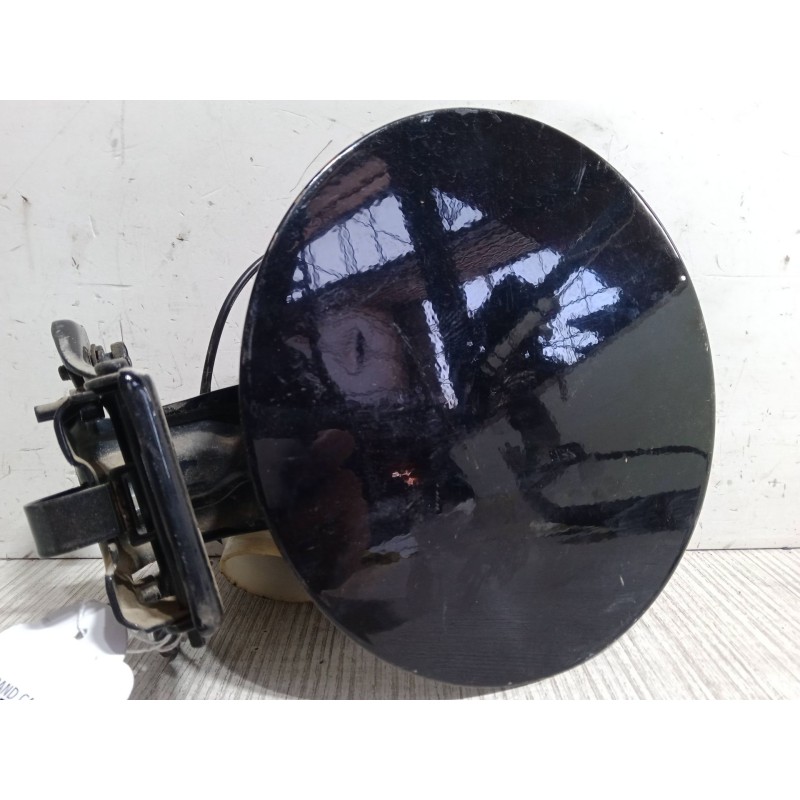 Recambio de tapa exterior combustible para kia carnival / grand carnival iii (vq) 2.9 crdi referencia OEM IAM   