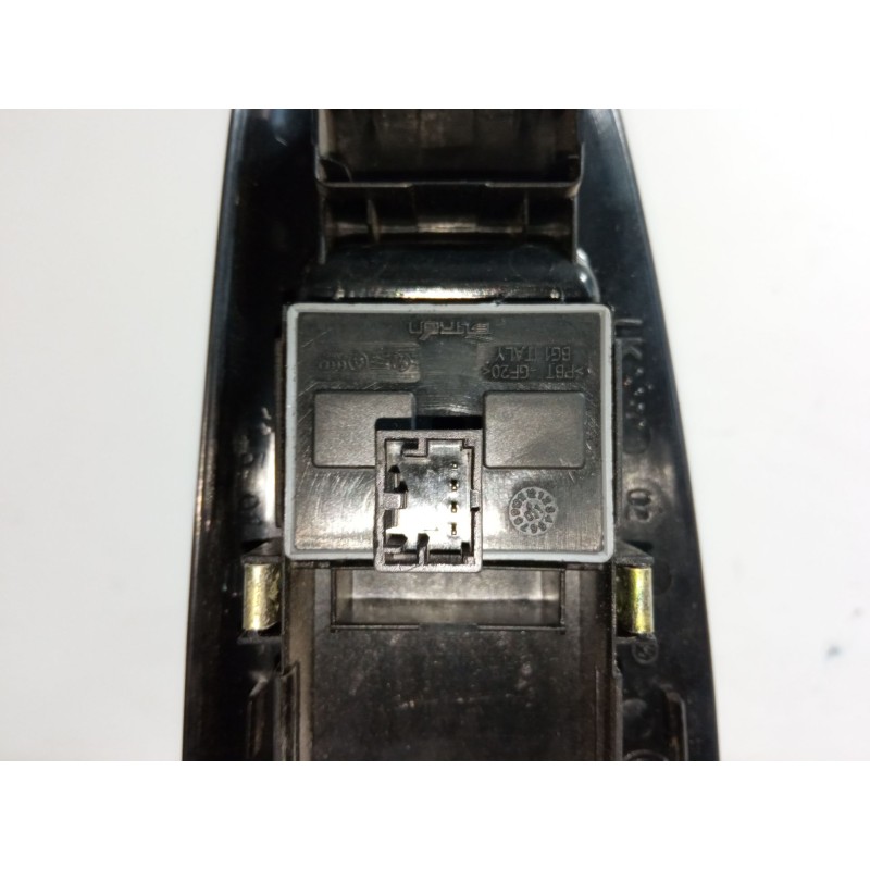 Recambio de mando elevalunas delantero izquierdo para renault megane ii (bm0/1_, cm0/1_) 1.5 dci (bm02, bm13, bm2a, cm02, cm13) 