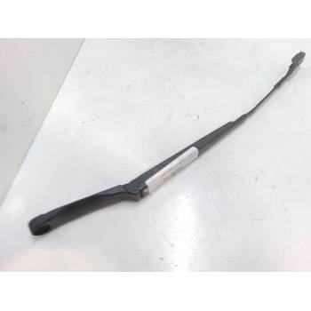 BRAZO LIMPIA DELANTERO IZQUIERDO 