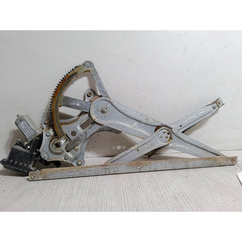 Recambio de elevalunas electrico delantero izquierdo para toyota corolla verso (zer_, zze12_, r1_) 2.0 d-4d (cur10_) referencia 