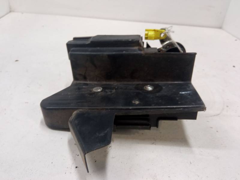 CERRADURA PUERTA TRASERA IZQUIERDA 