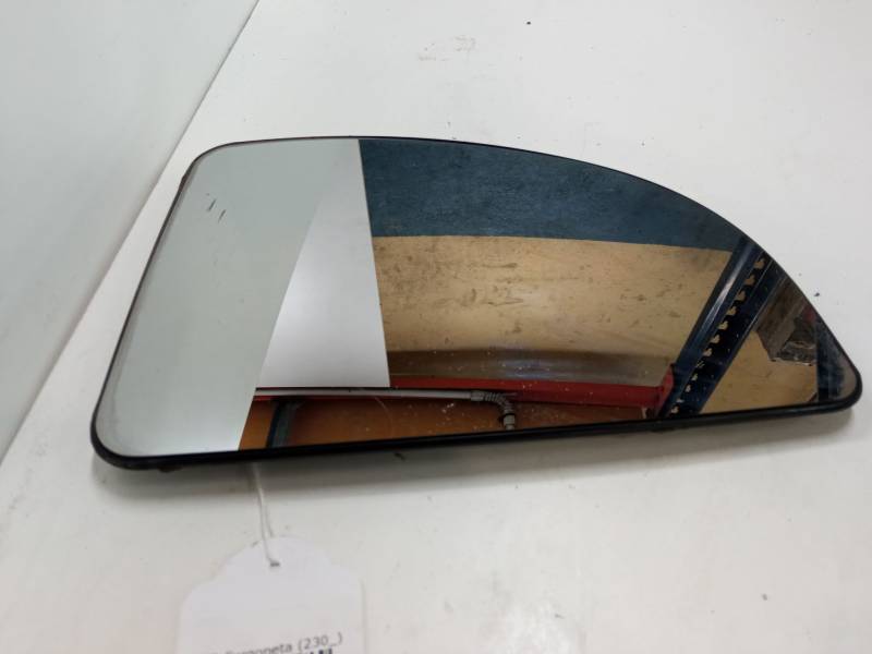 CRISTAL RETROVISOR IZQUIERDO 