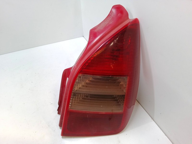 Recambio de piloto trasero derecho para citroën c2 (jm_) 1.4 hdi referencia OEM IAM   