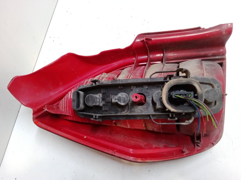 Recambio de piloto trasero derecho para citroën c2 (jm_) 1.4 hdi referencia OEM IAM   