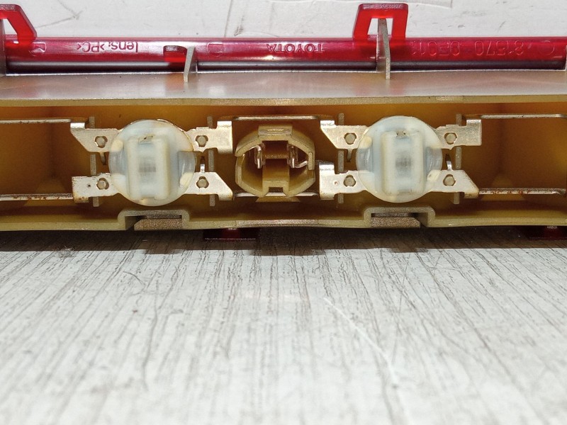 Recambio de luz central de freno para toyota corolla verso (zer_, zze12_, r1_) 2.0 d-4d (cur10_) referencia OEM IAM   