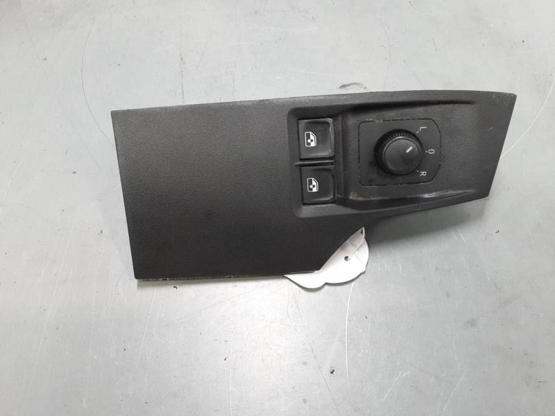 MANDO ELEVALUNAS DELANTERO IZQUIERDO 6F0959566 