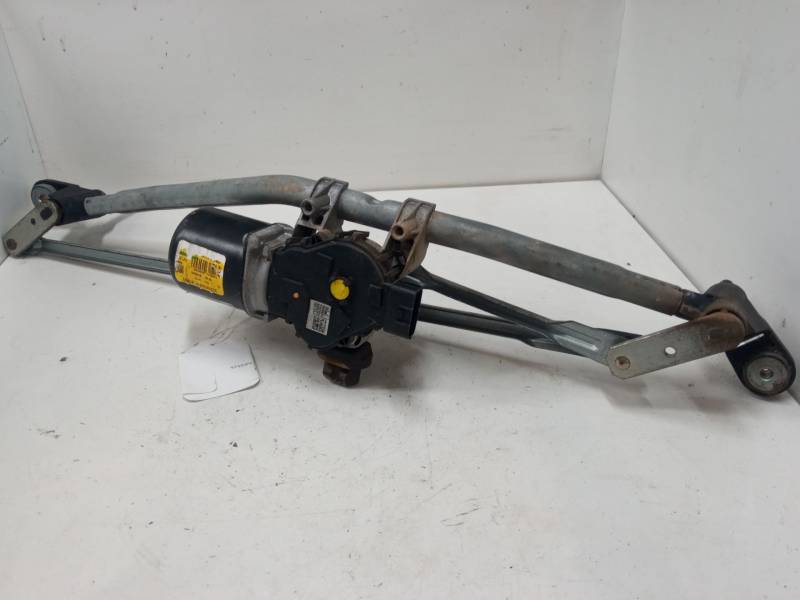 MOTOR LIMPIA DELANTERO 