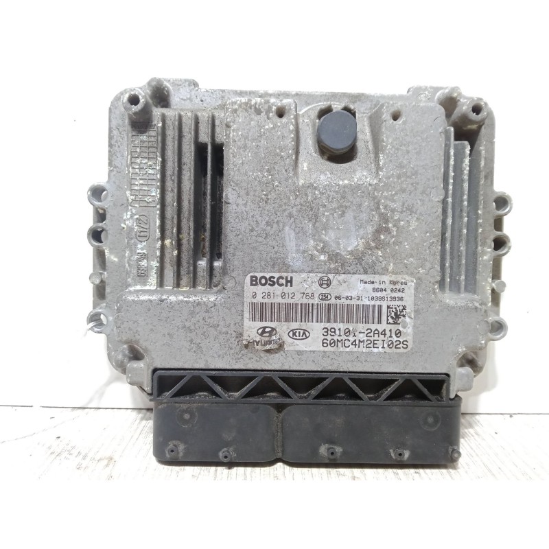Recambio de centralita motor uce para hyundai accent iii sedán (mc) 1.5 crdi gls referencia OEM IAM 0281012768 39101-2A410 60MC4