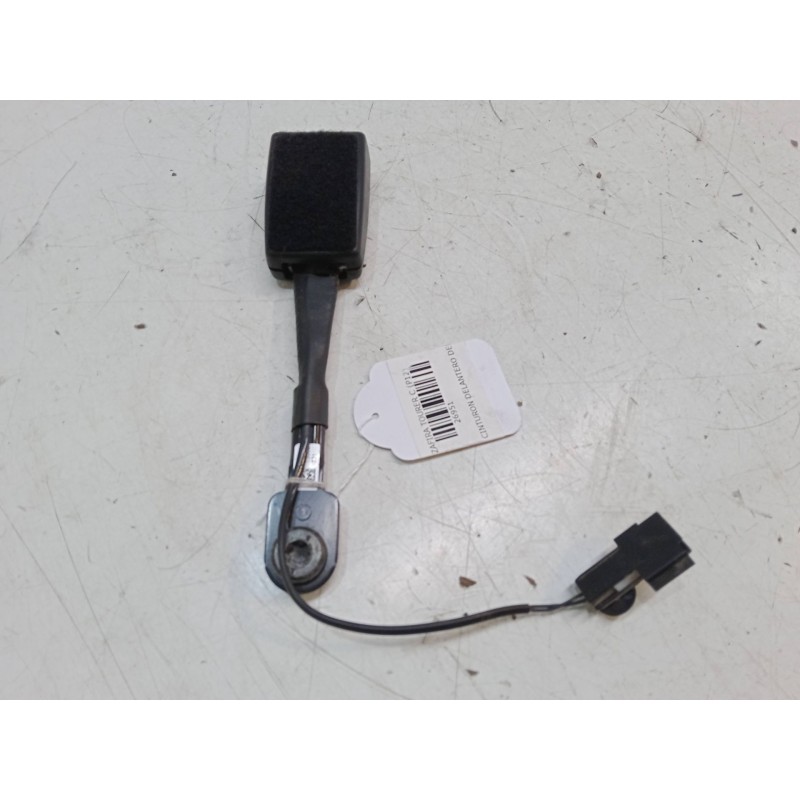 Recambio de anclaje cinturon delantero derecho para opel zafira tourer c (p12) 1.4 lpg (75) referencia OEM IAM   