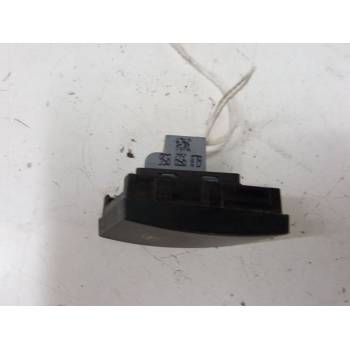 MANDO ELEVALUNAS DELANTERO DERECHO 6L0959856 