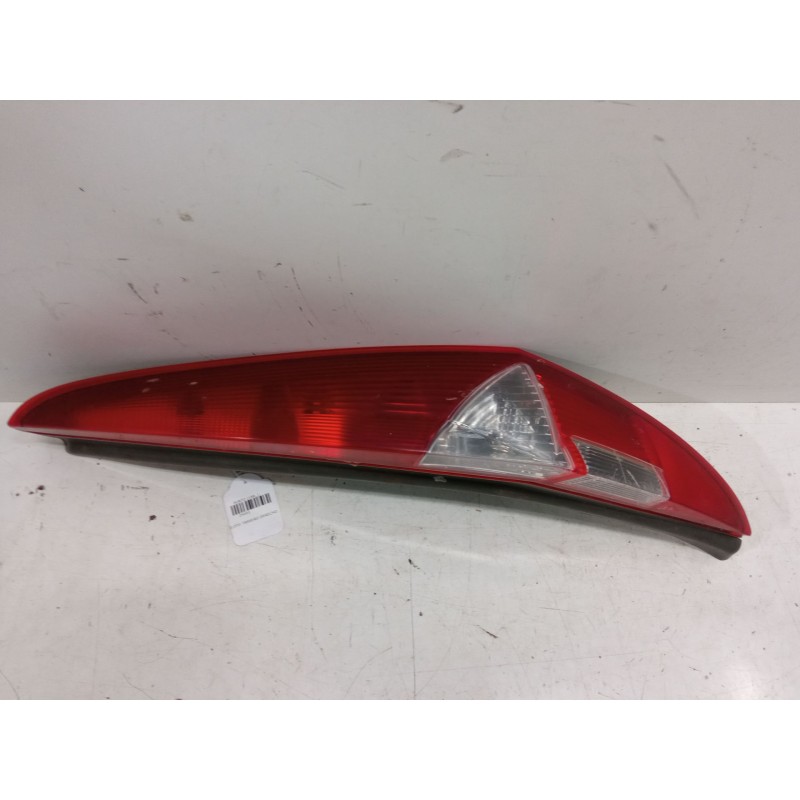 Recambio de piloto trasero derecho para fiat punto (188_) 1.2 60 (188.030, .050, .130, .150, .230, .250) referencia OEM IAM   