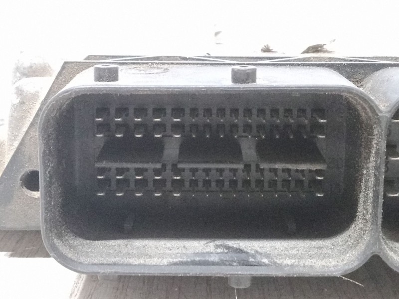 Recambio de centralita motor uce para hyundai accent iii sedán (mc) 1.5 crdi gls referencia OEM IAM 0281012768 39101-2A410 60MC4