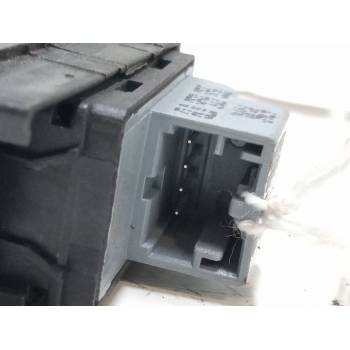 MANDO ELEVALUNAS DELANTERO DERECHO 6L0959856 