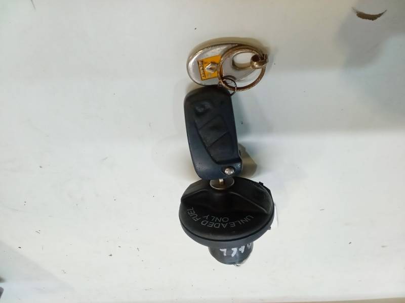 TAPON COMBUSTIBLE 