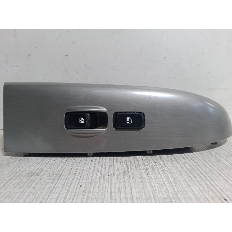 Recambio de mando elevalunas delantero derecho para kia carnival / grand carnival iii (vq) 2.9 crdi referencia OEM IAM   