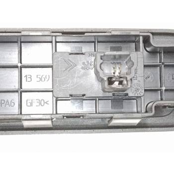 MANDO ELEVALUNAS DELANTERO DERECHO PA6GF30 