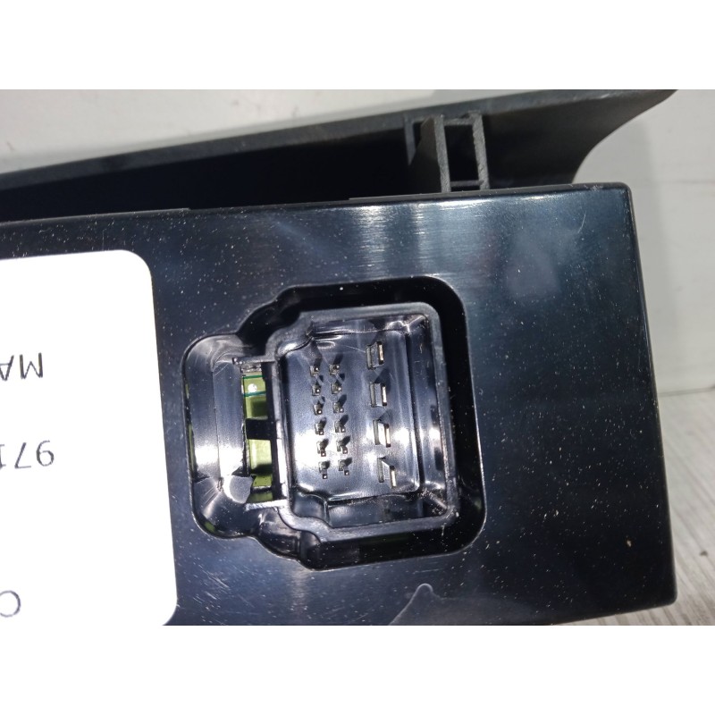 Recambio de mando elevalunas delantero derecho para kia carnival / grand carnival iii (vq) 2.9 crdi referencia OEM IAM   