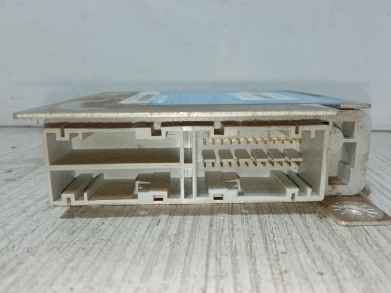 Recambio de centralita airbag para fiat punto (188_) 1.2 60 (188.030, .050, .130, .150, .230, .250) referencia OEM IAM 51719092 