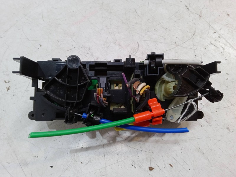 Recambio de mando calefaccion / a/a para peugeot 207/207+ (wa_, wc_) 1.4 16v referencia OEM IAM 69910002  N102079B3