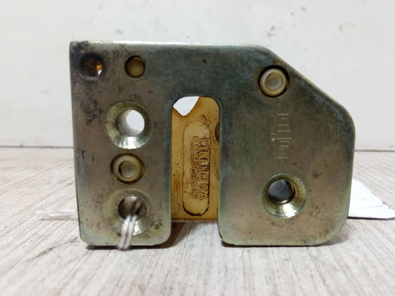 Recambio de cerradura puerta delantera izquierda para renault 11 (b/c37_) 1.4 (b/c373, b/c37r) referencia OEM IAM   