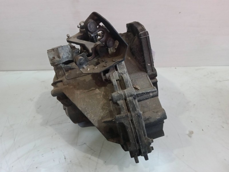 Recambio de caja de cambios manual 5 velocidades para saab 9-3 (ys3f, e79, d79, d75) 1.9 tid referencia OEM IAM GM55350375  