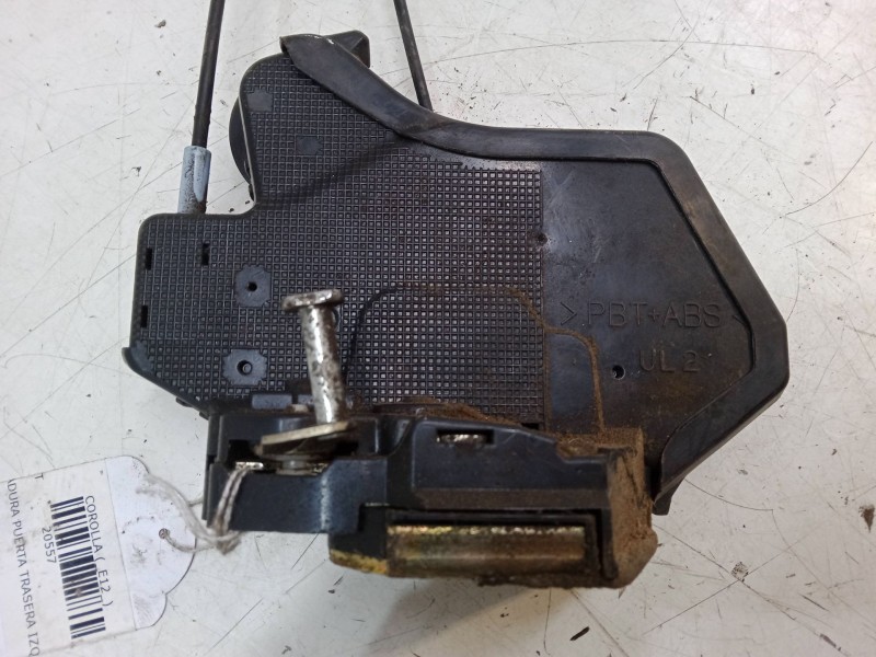 Recambio de cerradura puerta trasera izquierda para toyota corolla (_e12_) 2.0 d-4d (cde120r_, cde120l_) referencia OEM IAM   