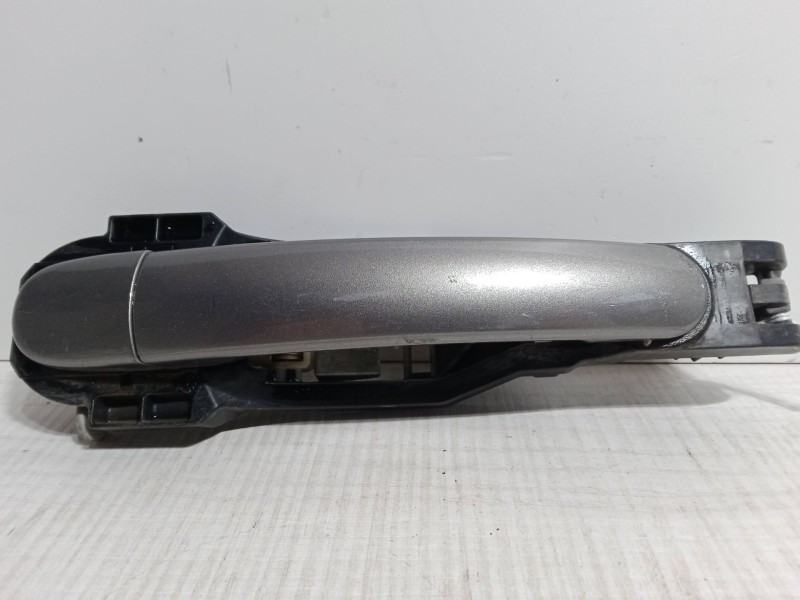 Recambio de maneta exterior puerta trasera derecha para seat toledo iii (5p2) 1.9 tdi referencia OEM IAM   