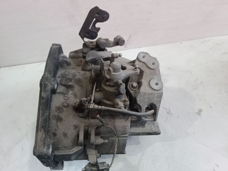 Recambio de caja de cambios manual 5 velocidades para saab 9-3 (ys3f, e79, d79, d75) 1.9 tid referencia OEM IAM GM55350375  