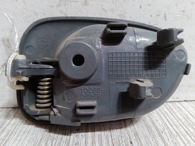 Recambio de maneta interior puerta trasera derecha para hyundai atos (mx) 1.0 i referencia OEM IAM   