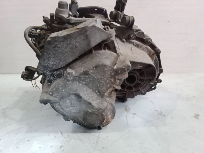 Recambio de caja de cambios manual 5 velocidades para saab 9-3 (ys3f, e79, d79, d75) 1.9 tid referencia OEM IAM GM55350375  