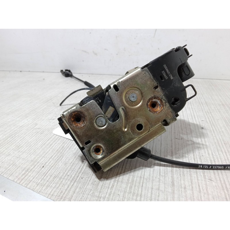 Recambio de cerradura puerta delantera derecha para renault laguna ii (bg0/1_) 2.0 16v (bg00, bg0k, bg0p, bg0w) referencia OEM I