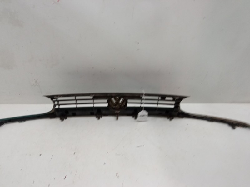 Recambio de rejillas capo para volkswagen golf iii (1h1) 2.0 referencia OEM IAM   