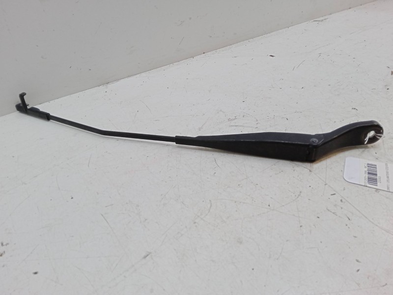 Recambio de brazo limpia delantero izquierdo para peugeot 207/207+ (wa_, wc_) 1.4 16v referencia OEM IAM   