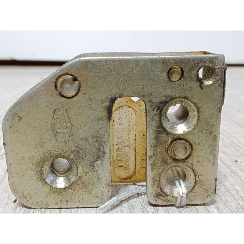 Recambio de cerradura puerta trasera derecha para renault 11 (b/c37_) 1.4 (b/c373, b/c37r) referencia OEM IAM   
