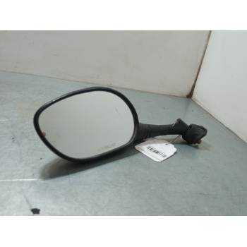 RETROVISOR IZQUIERDO 