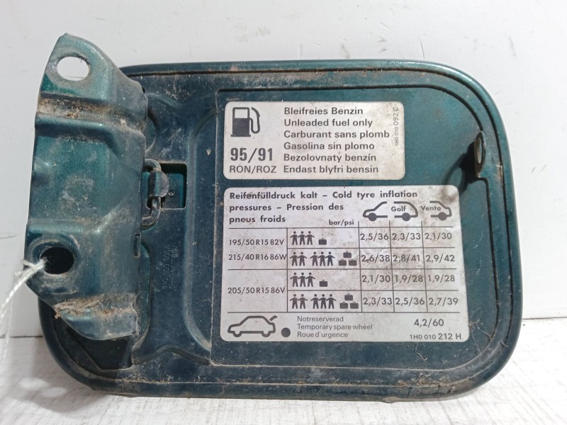 Recambio de tapa exterior combustible para volkswagen golf iii (1h1) 2.0 referencia OEM IAM   