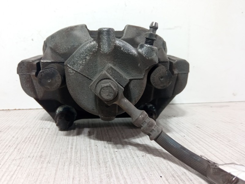 Recambio de pinza freno delantera derecha para opel combo furgoneta/monovolumen 1.3 cdti 16v referencia OEM IAM FN357/25  