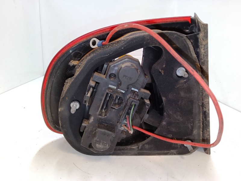 Recambio de piloto trasero derecho para seat toledo ii (1m2) 1.9 tdi referencia OEM IAM   