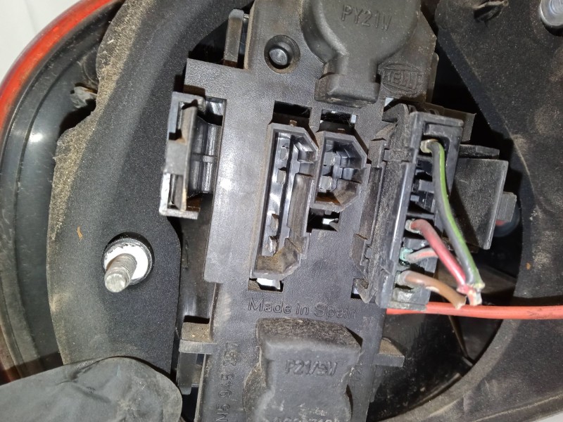 Recambio de piloto trasero derecho para seat toledo ii (1m2) 1.9 tdi referencia OEM IAM   