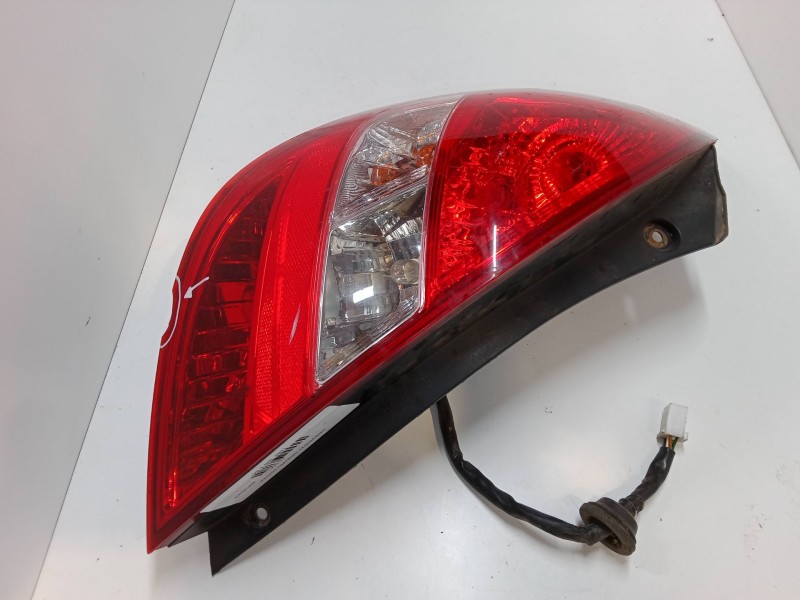 Recambio de piloto trasero izquierdo para hyundai i20 i (pb, pbt) 1.2 referencia OEM IAM   