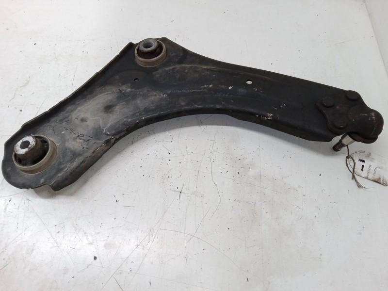 Recambio de brazo suspension inferior delantero izquierdo para renault megane iii coupé (dz0/1_) 1.6 16v (dz0u, dz1b, dz1h) refe