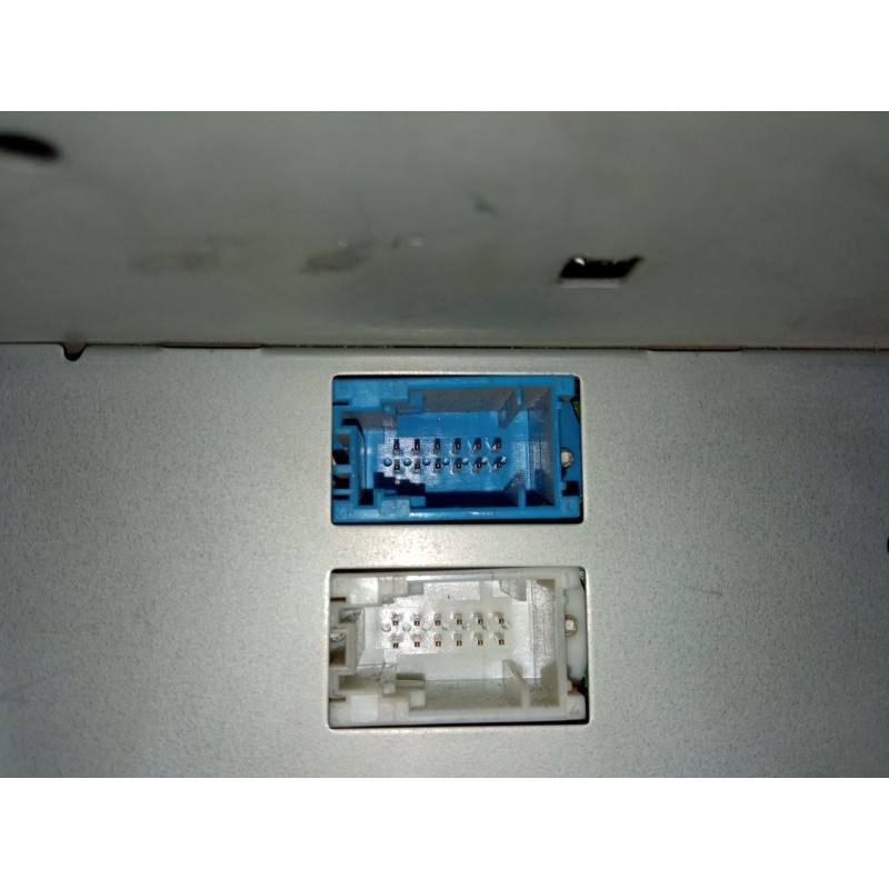 Recambio de radio pantalla para bmw 5 (e39) 525 d referencia OEM IAM 65.52-6913387  