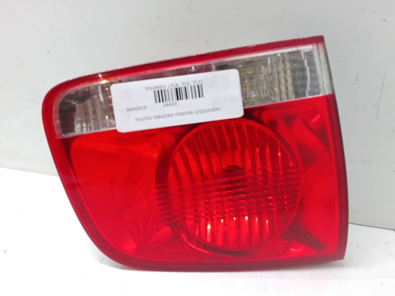 Recambio de piloto trasero porton izquierdo para volkswagen touareg (7la, 7l6, 7l7) 5.0 v10 tdi referencia OEM IAM   