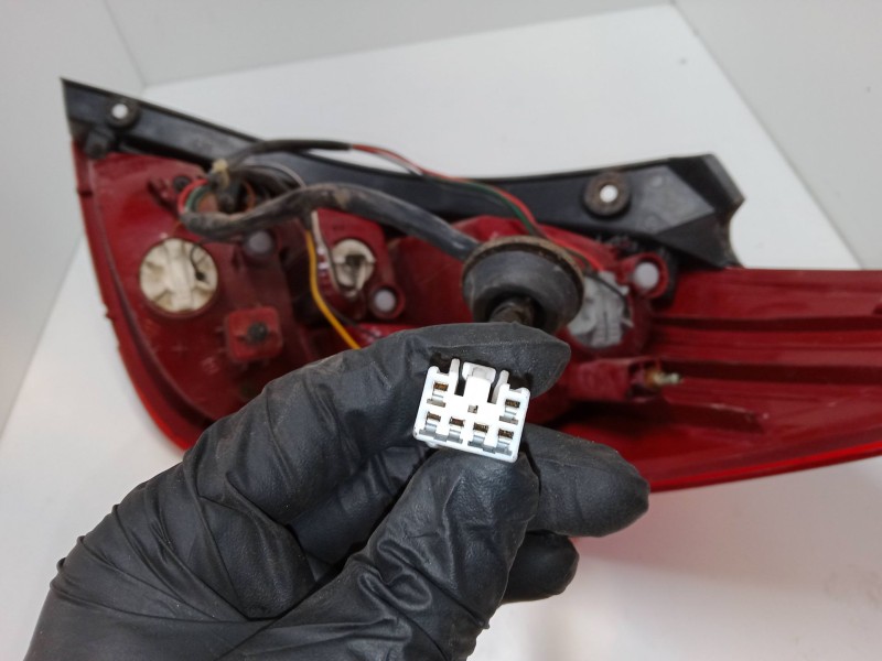 Recambio de piloto trasero izquierdo para hyundai i20 i (pb, pbt) 1.2 referencia OEM IAM   