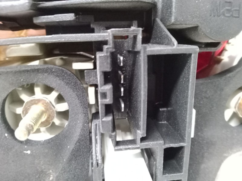 Recambio de piloto trasero porton izquierdo para volkswagen touareg (7la, 7l6, 7l7) 5.0 v10 tdi referencia OEM IAM   