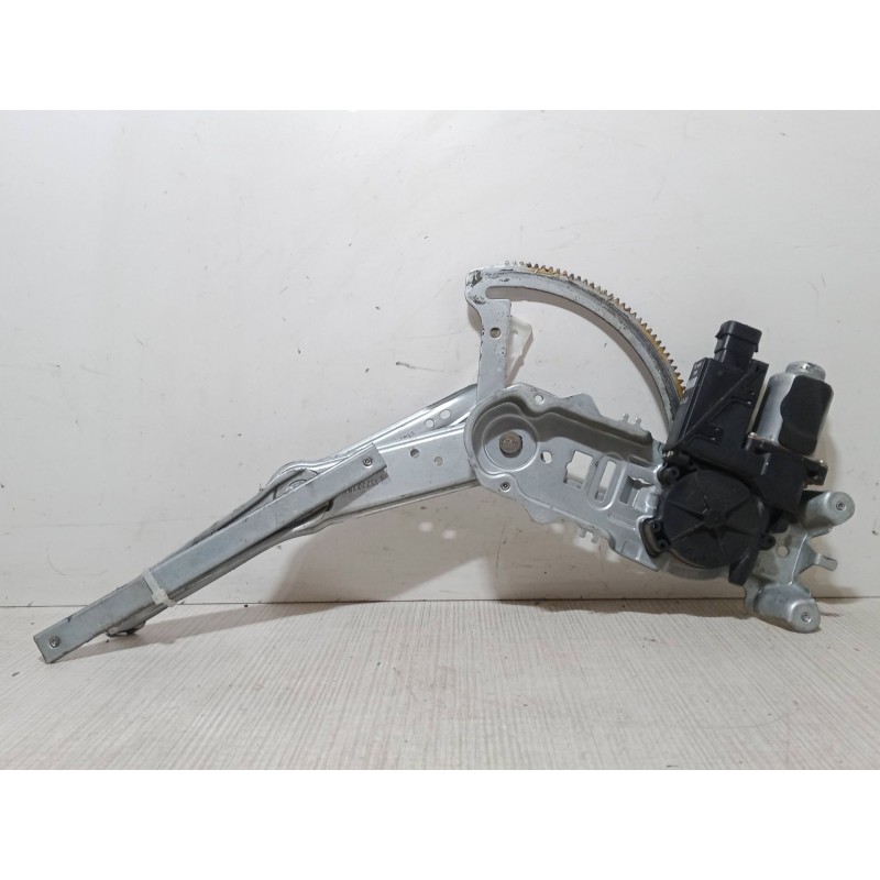 Recambio de elevalunas electrico delantero derecho para opel combo furgoneta/monovolumen 1.3 cdti 16v referencia OEM IAM 114707 