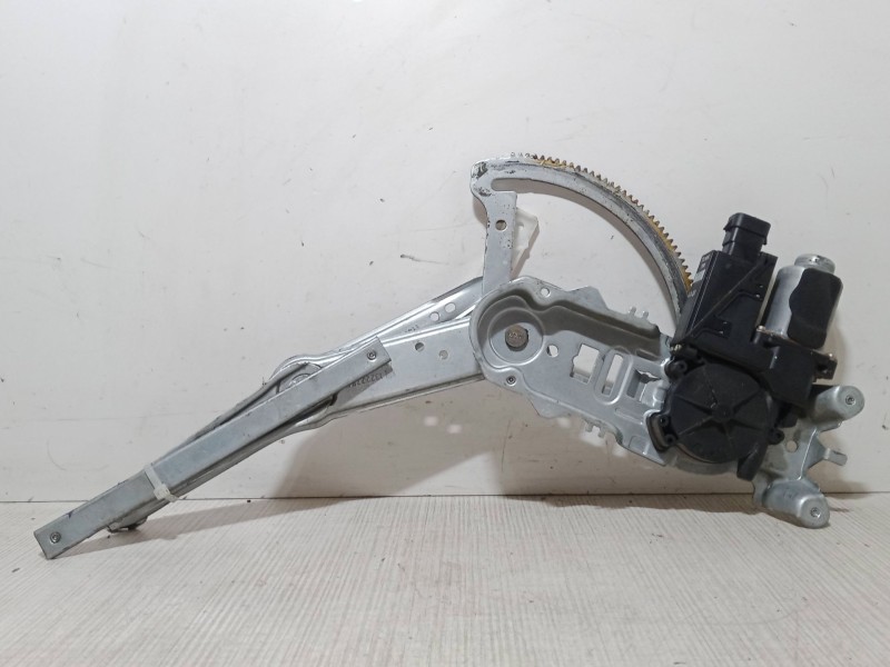 Recambio de elevalunas electrico delantero derecho para opel combo furgoneta/monovolumen 1.3 cdti 16v referencia OEM IAM 114707 