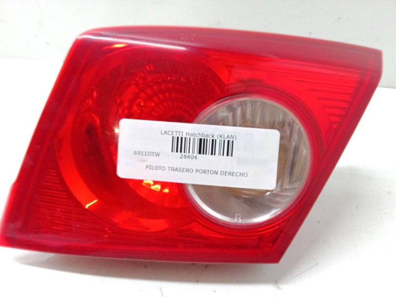 Recambio de piloto trasero porton derecho para daewoo lacetti hatchback (klan) 1.8 referencia OEM IAM   